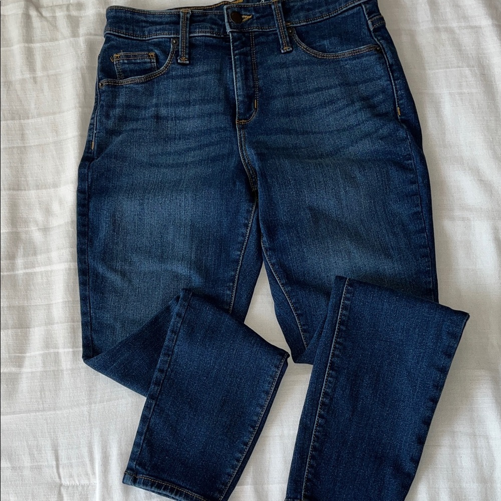 Universal Thread Dark Blue High Rise Skinny Crop Jeans